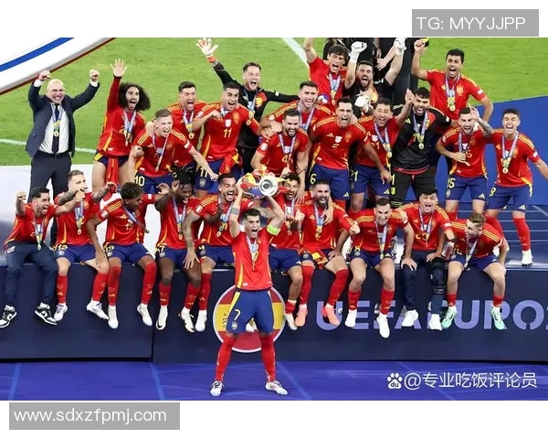 荷兰队英格兰队实力均衡，备战热火朝天